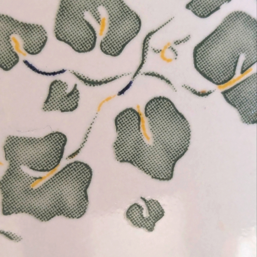 Corelle dish - Picture 4 of 5